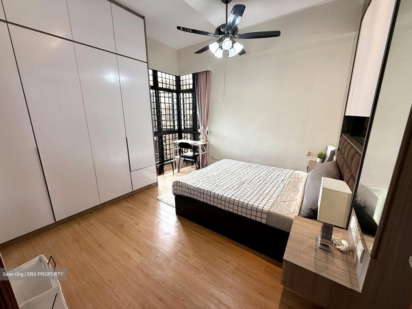 Dover Parkview (D5), Condominium #500331041